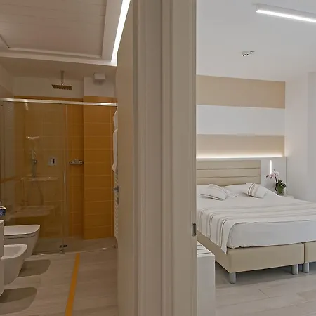 Lungomare Relax شقة فندقية 4*