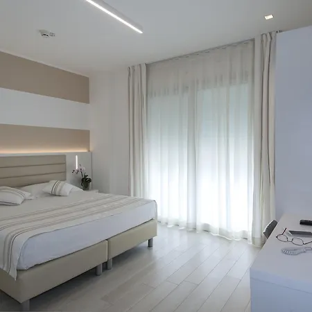 Lungomare Relax شقة فندقية